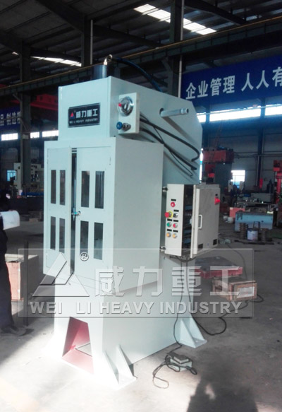 單柱液壓機生產完成