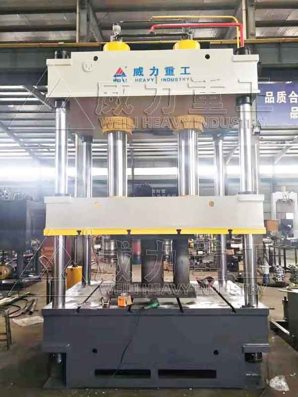315噸汽車(chē)內(nèi)飾液壓機(jī)-復(fù)合材料成型設(shè)備