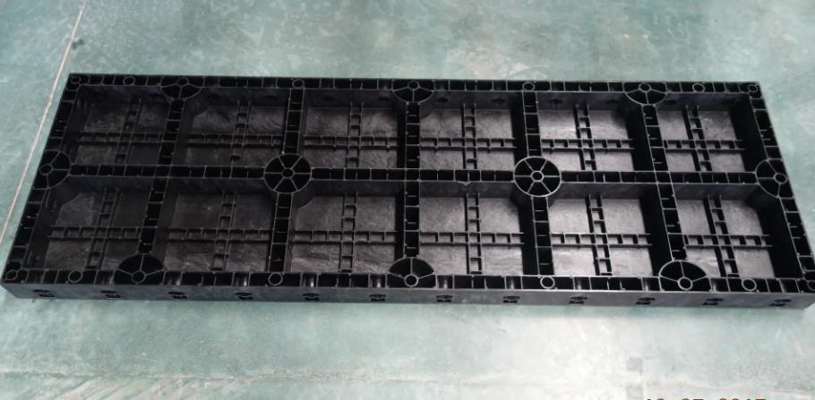 塑料建筑模板